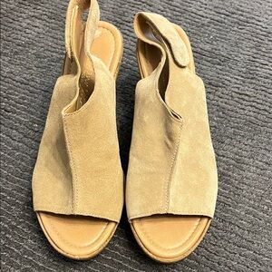 Elegant Beige Suede Women's Sandals